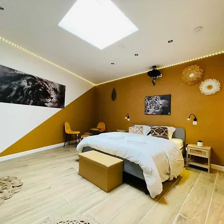 Ng Suitehome - Lille I I Gare I Metro Alsace - Grand T2 - Balneo - Netflix - Wifi - Cuisine 公寓