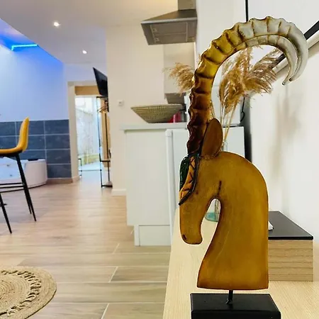 Ng Suitehome - Lille I I Gare I Metro Alsace - Grand T2 - Balneo - Netflix - Wifi - Cuisine * 鲁贝